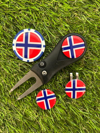 Flags of the World Plastic Pitchfork 3 Flag markers and poker chip