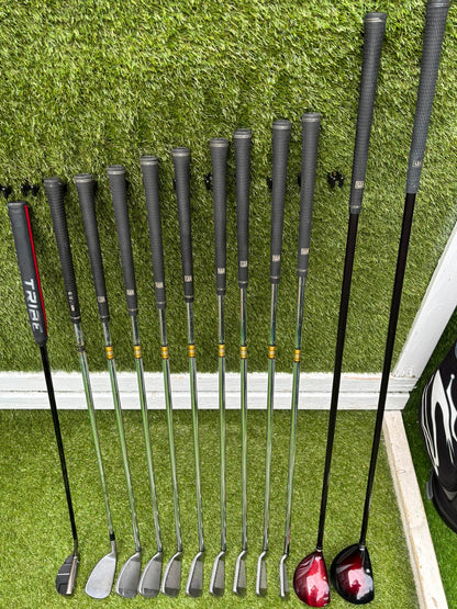 Wilson FatShaft Irons, Wilson Deep Red Driver, Wilson Deep Red 1 Wood, Benross MDX Tribe Putter & Cobra Cart Bag