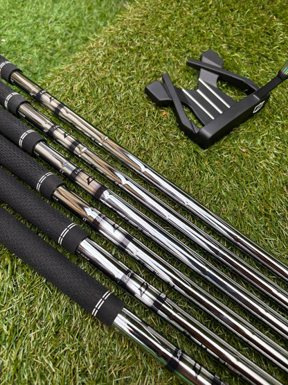 New Wilson Staff D7 Irons, Titleist Driver, Callaway Wood & Hybrid, New Wilson Infinite Putter Titleist Waterproof Cart Bag