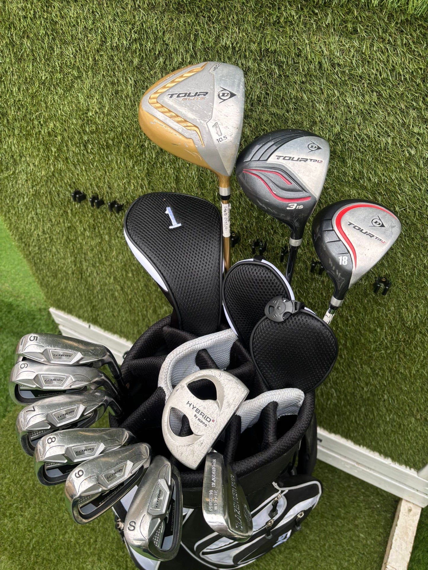 John Letters Swingmaster Irons + Dunlop Tour Woods + Hippo Putter + Dunlop Cart Bag – 11 Clubs