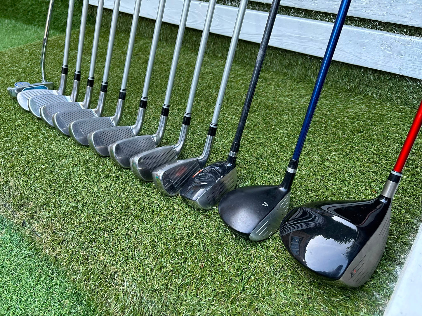 Slazenger Big Eze Complete Golf Package – Wilson 5 Wood, Hybrid, Dunlop Putter & Stromberg H2O Proof Waterproof Bag