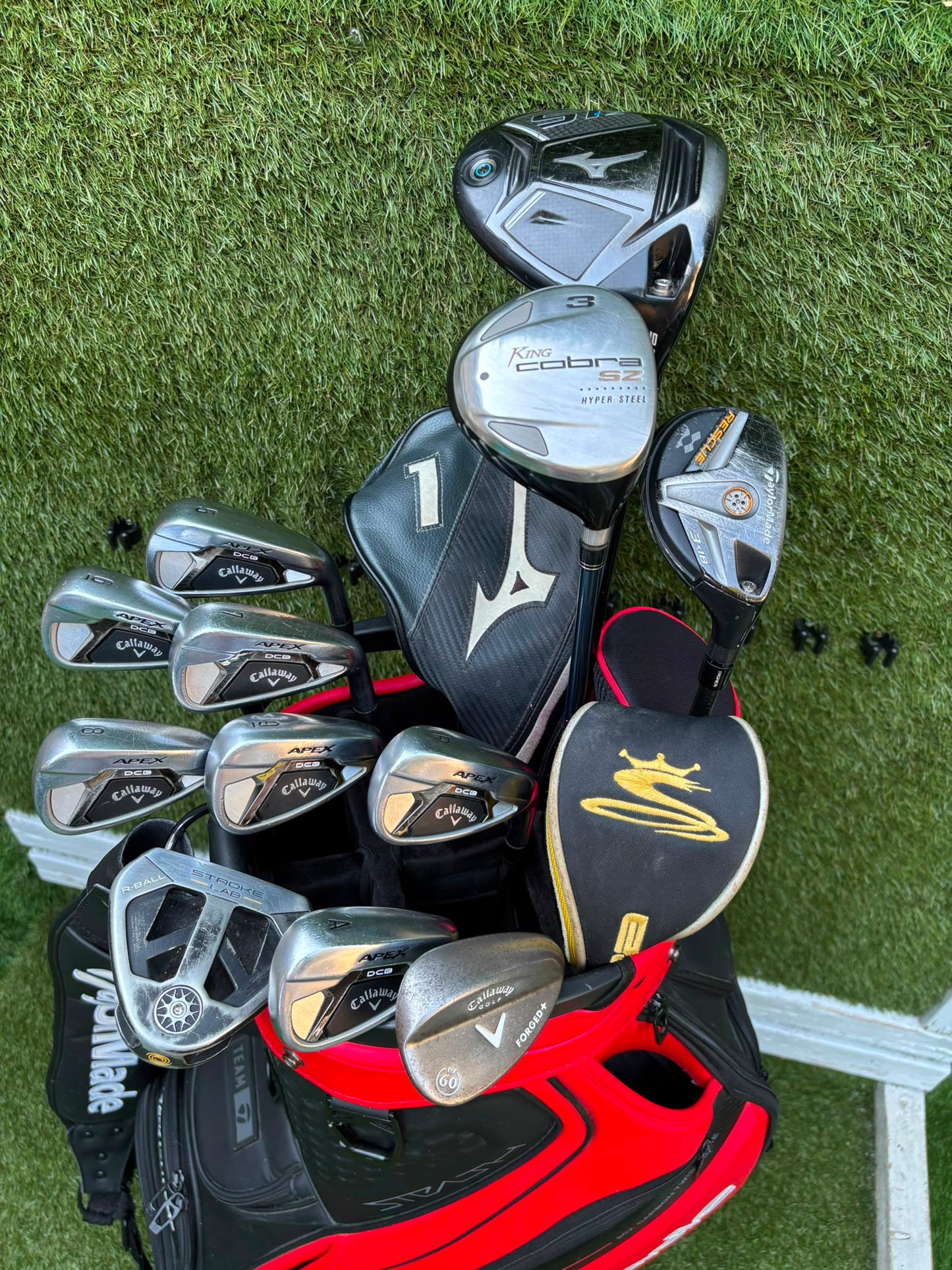 Callaway Apex DCB Irons, Mizuno Driver, Odyssey Lab Putter & TaylorMade Team Tour Cart Bag