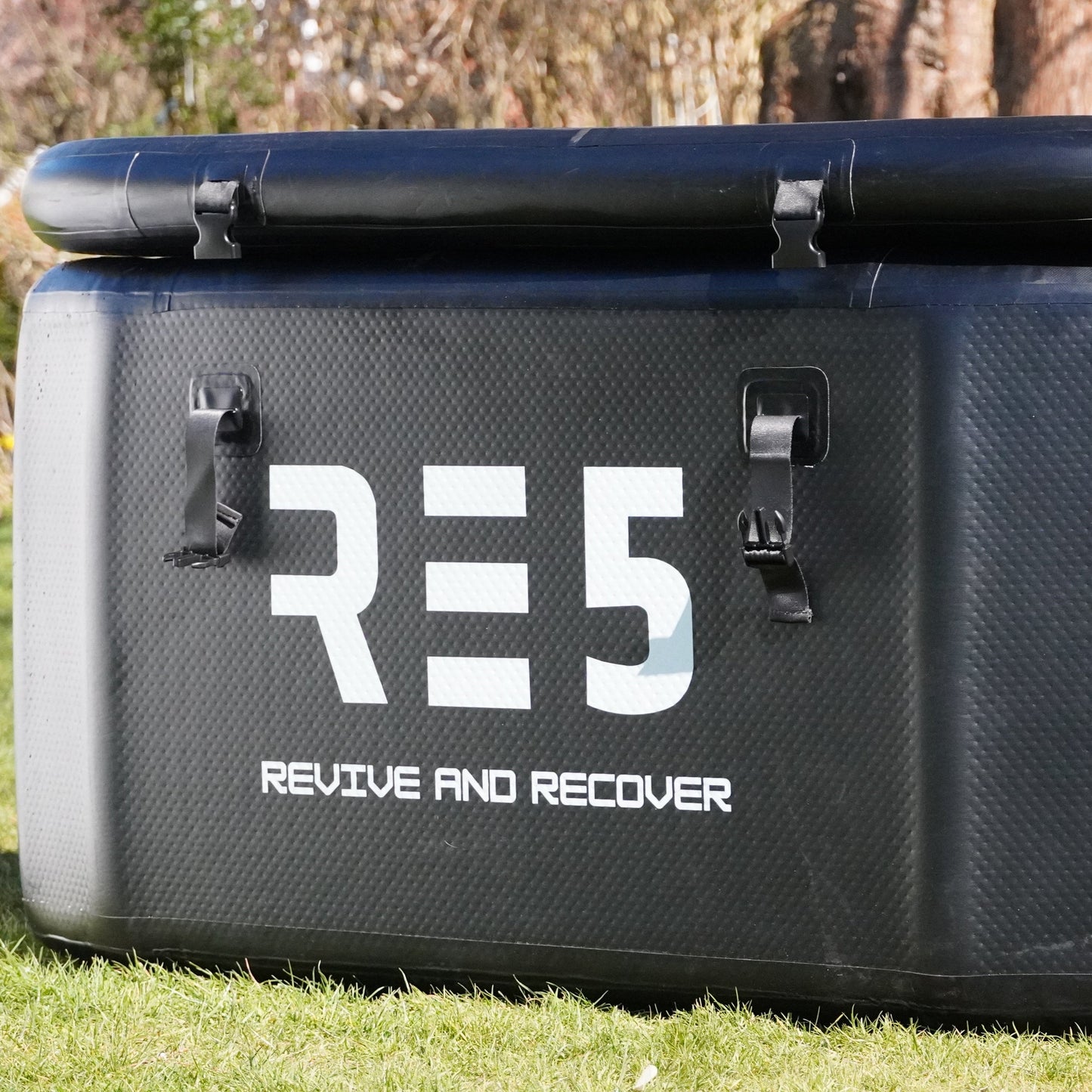 RE5 Cold Plunge Ice Bath Tub for Muscle Recovery & Wellness