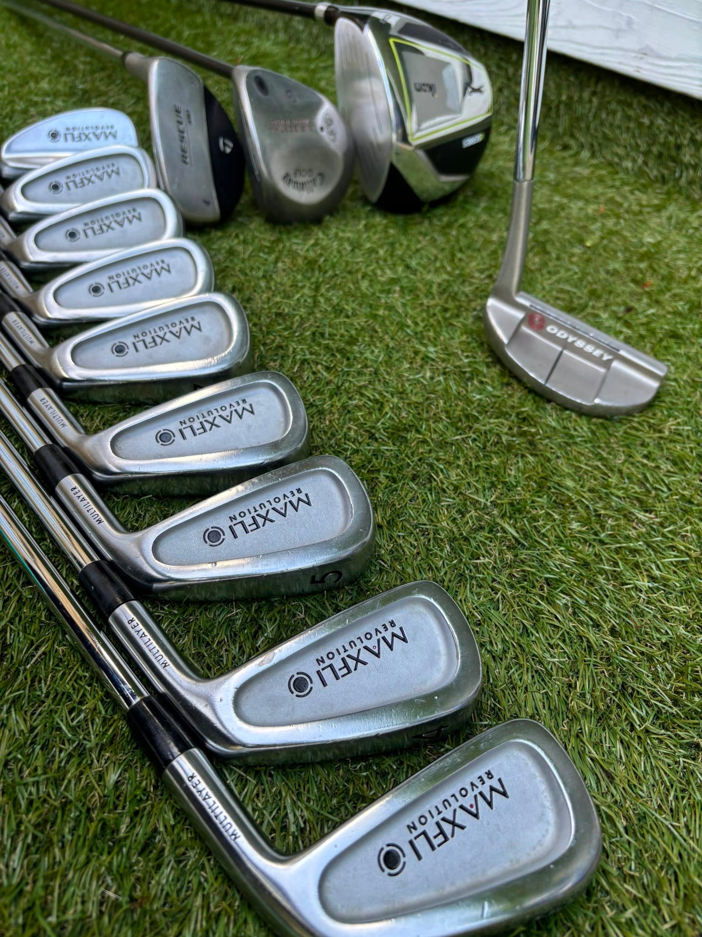 Maxfli Revolution +1” Golf Set with Odyssey White Ice Putter & Cobra Bag Free Delivery