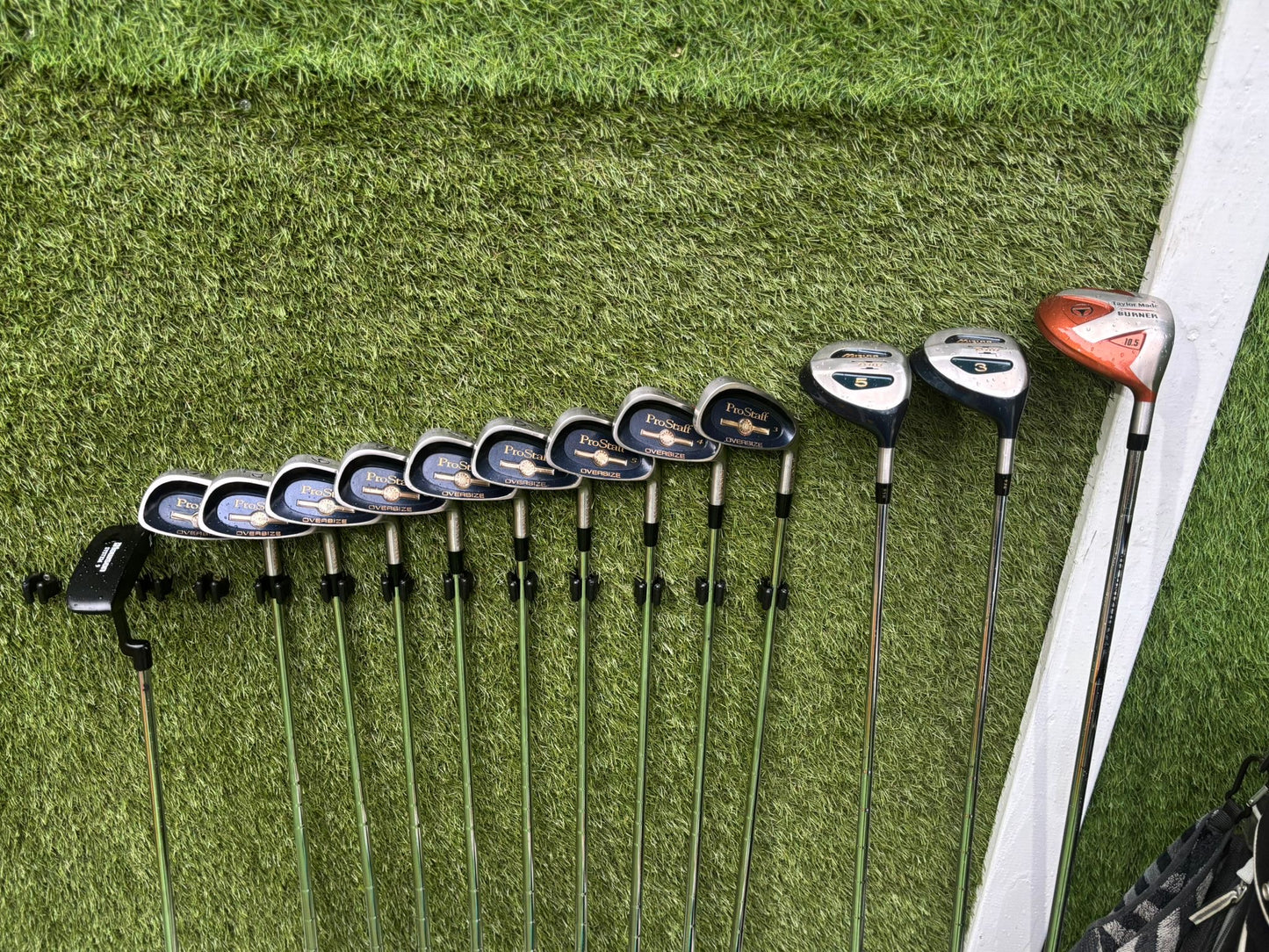 Wilson ProStaff Oversize 3–SW + New & Unused Woods + Howson Putter + Nike Bag (13-Piece Set)