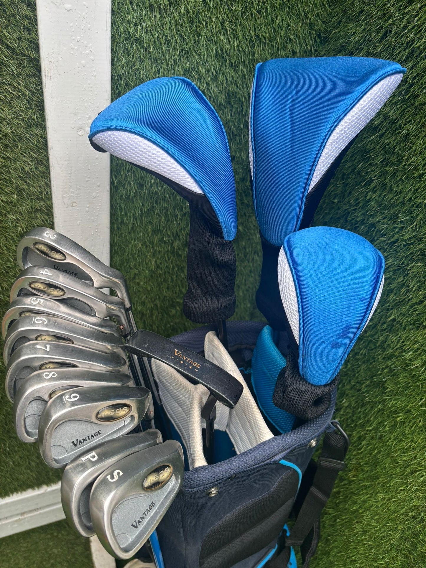 Callaway War Bird Driver + TaylorMade Burner Rescue + Full Iron Set + Nike Stand Bag (14 Clubs) £194.00 Delivered