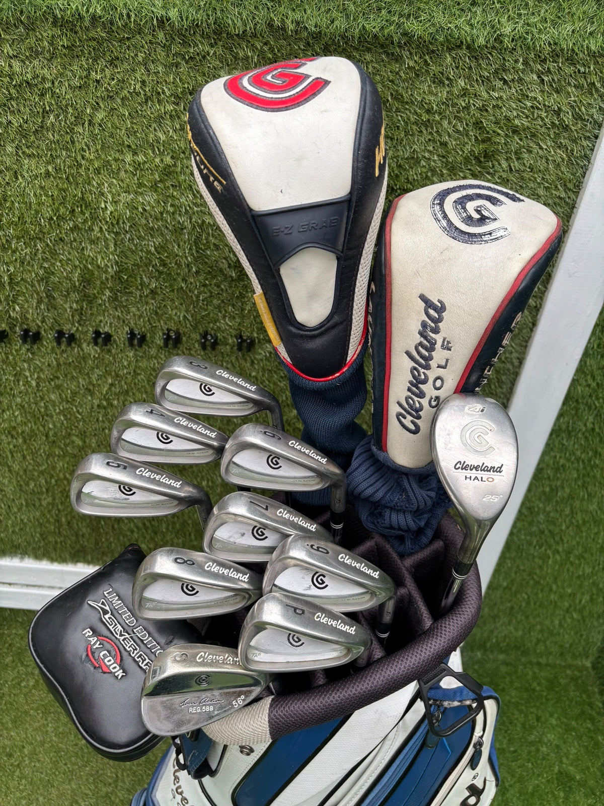 Cleveland Complete Golf Set – TA6 3–PW Irons, Ti460 Driver, Steel 15° Wood, HALO Hybrid & Cart Bag