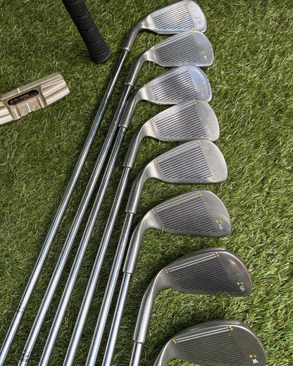 Regal / Dunlop / Hippo 11-Club Golf Set + Tour Stand Bag £104.00 Free Delivery