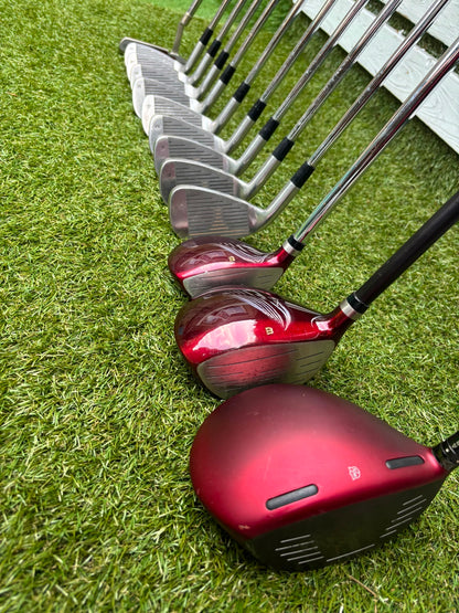 Wilson ProStaff Oversize Irons, Wilson Staff D300 Driver, Wilson Deep Red Woods & Wilson Stand Bag