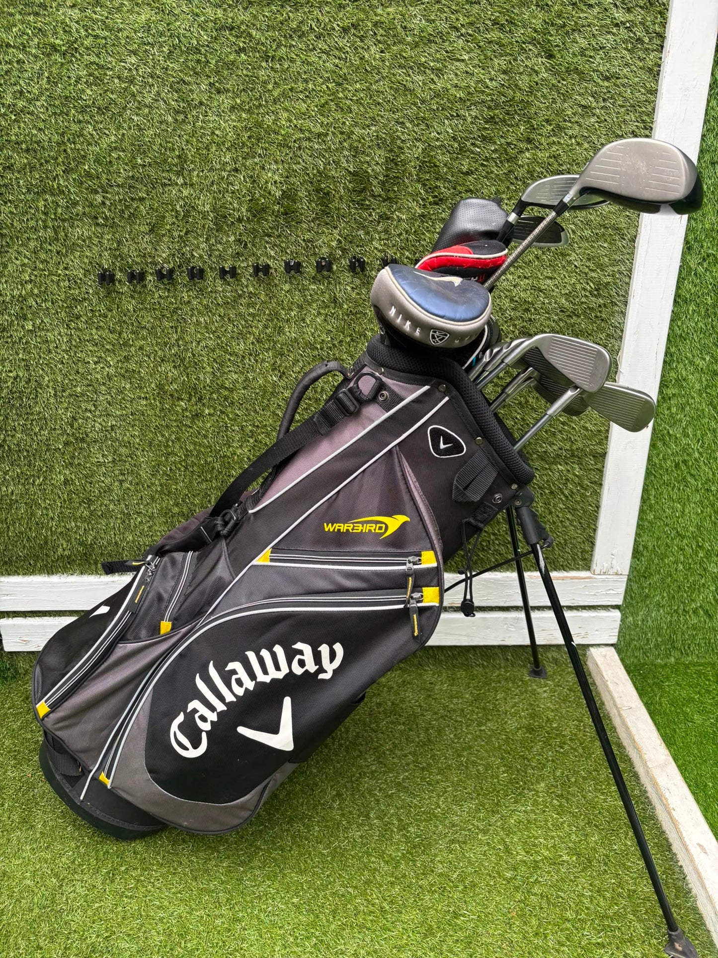 Ping G30 Graphite Irons 6-U, TaylorMade M4 Rescue, Nike SQ Driver & Callaway Stand Bag Stunning Set