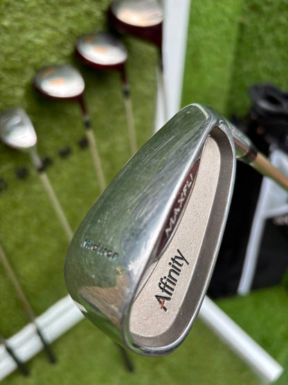Maxfli Affinity Ladies Golf Package, Howson Blade Putter & Skymax Stand Bag
