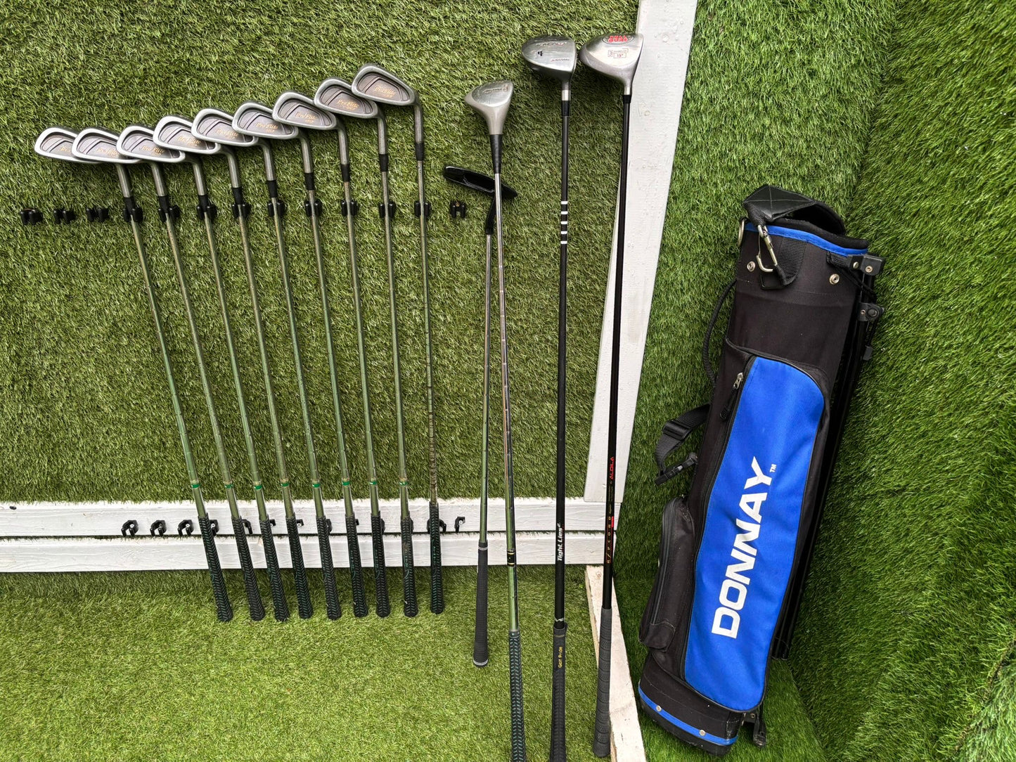 Starter Set – Spalding Pro Flite Gold 3–SW + Woods + Bag (13 Clubs) £95.00 Delivered