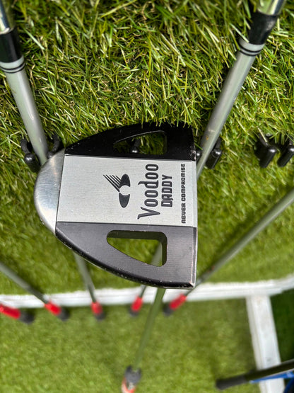 Slazenger Iron-Woods, Nike Driver, Wilson Fairway Wood, Voodoo Daddy Putter & Stand Bag