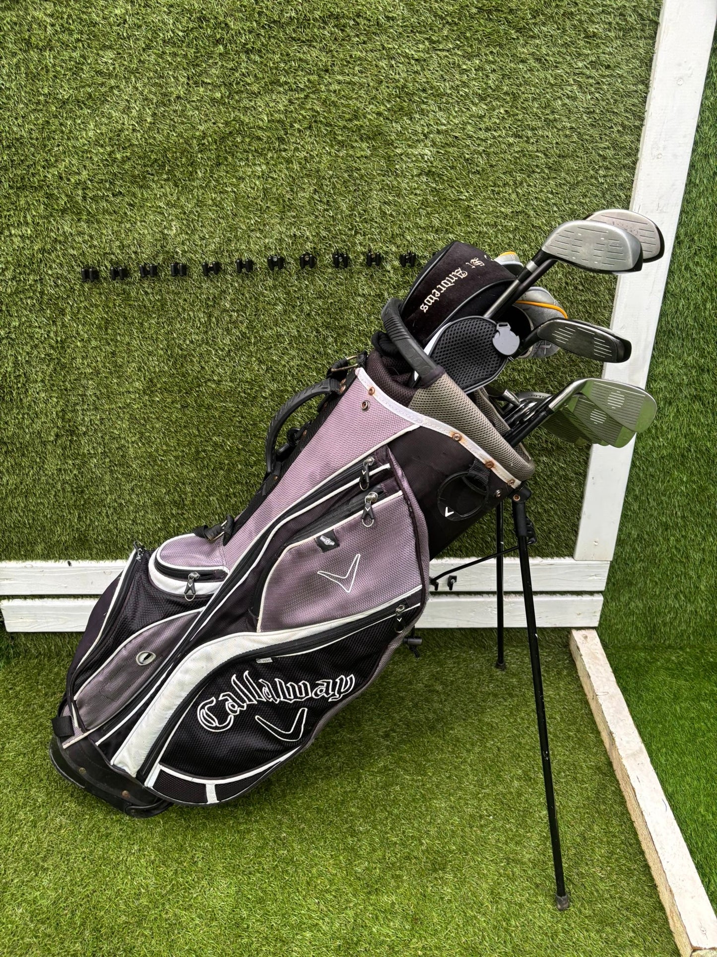 Dunlop MAX Irons + Wilson Deep Red Driver + St Andrews 3 Wood + Inesis Hybrid + Callaway Stand Bag – 13 Clubs