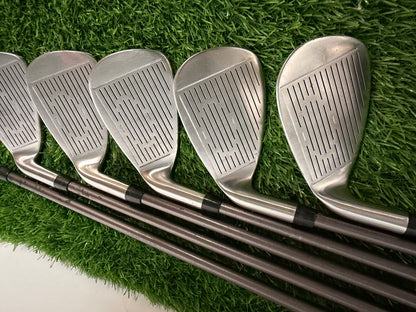 Men’s Right-Handed John Letters Golf Set – Ideal for Beginners