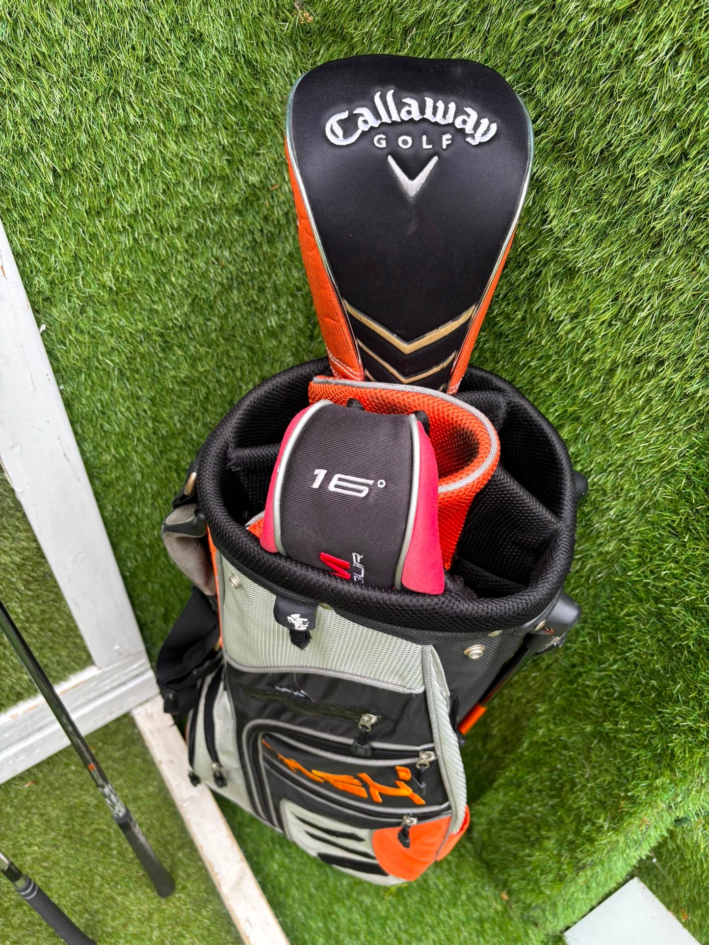 Hippo XXL Golf Set with Callaway FT-i Draw Driver, TaylorMade Rescue & Hex Stand Bag