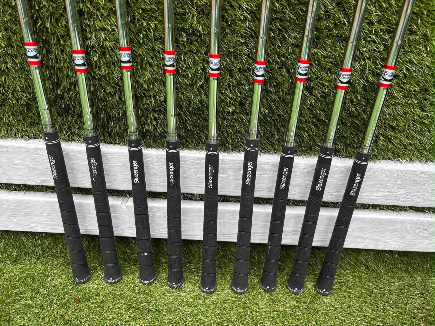 Slazenger V300 3–SW Complete Golf Set – Mitsubishi Driver, V300 3 Wood, RAM Zebra Putter & Slazenger Bag