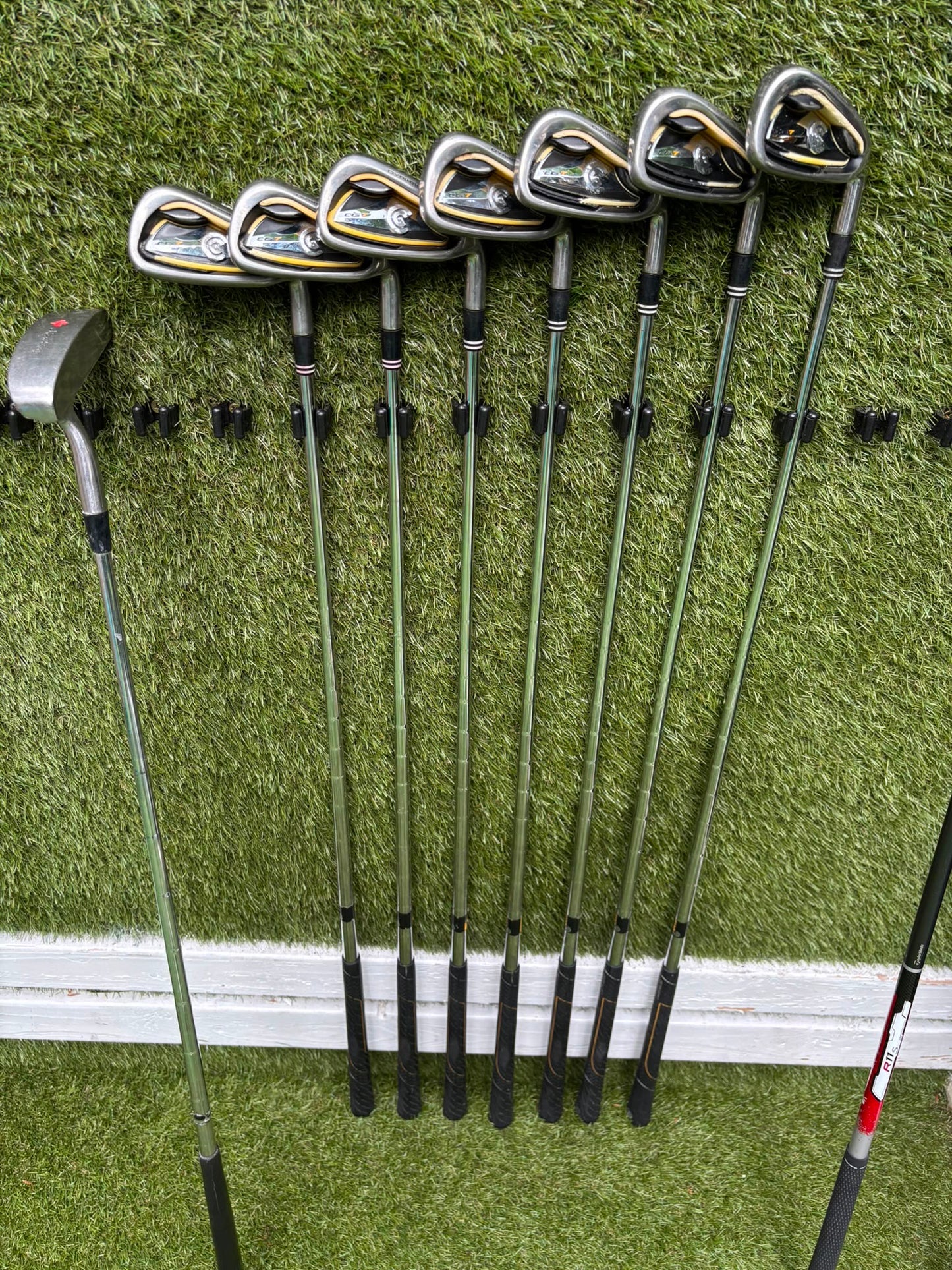 Cleveland CG7 Tour Irons, TaylorMade R9 Hybrid, Cleveland Launcher Driver & Ping Bag
