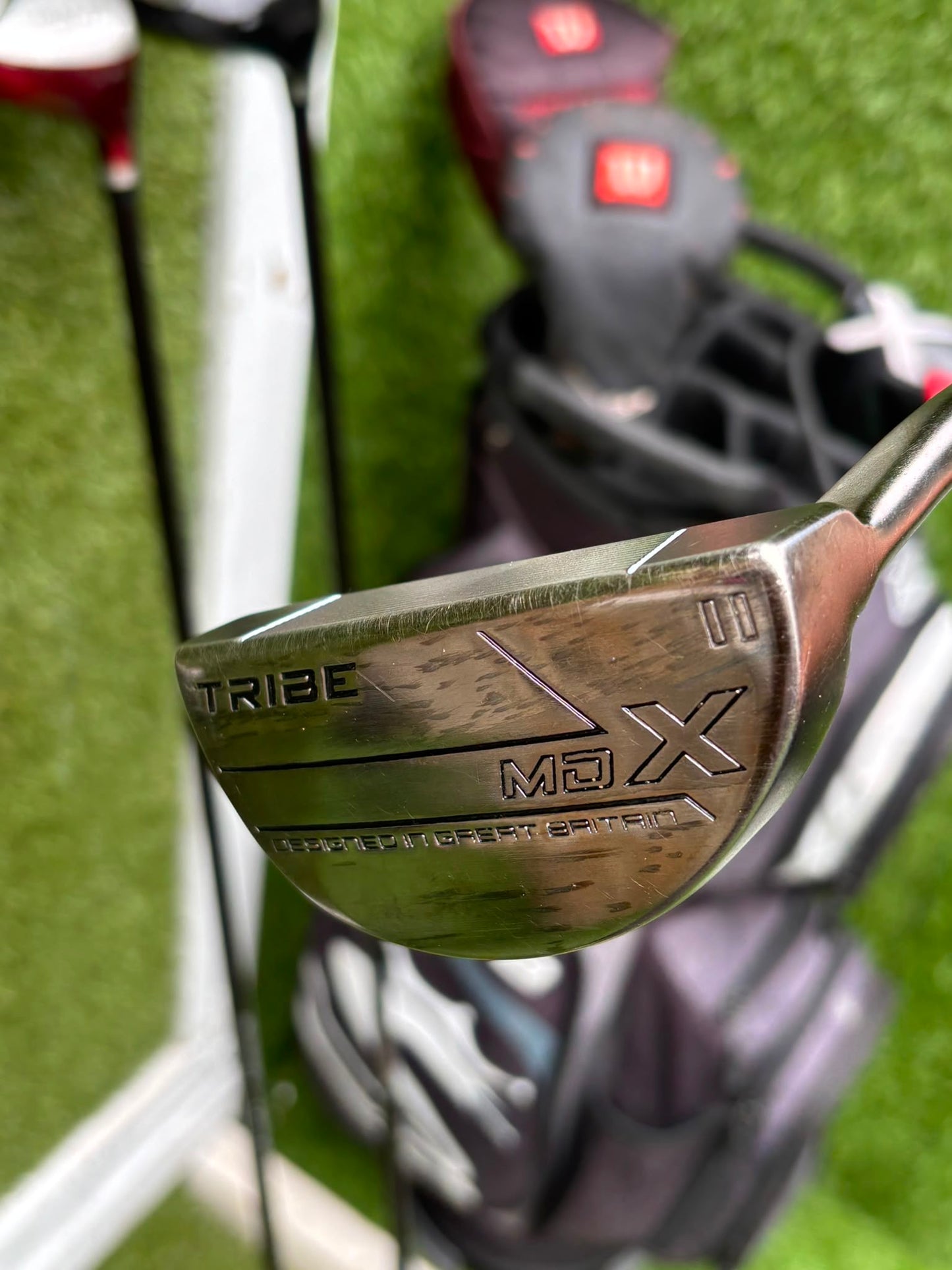 Wilson FatShaft Irons, Wilson Deep Red Driver, Wilson Deep Red 1 Wood, Benross MDX Tribe Putter & Cobra Cart Bag