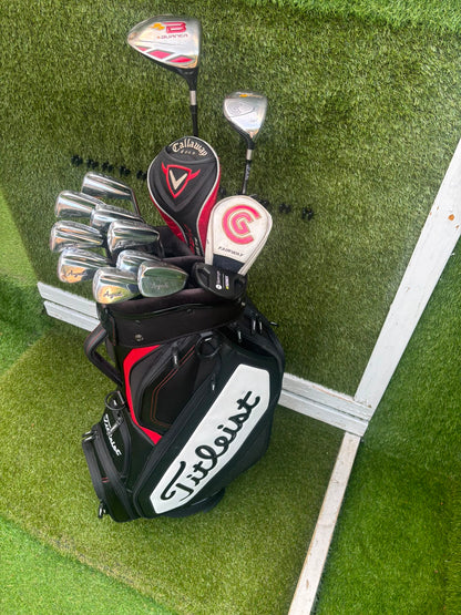 Wilson 3–SW Irons, TaylorMade Driver, Cleveland Fairway, Slazenger Putter & Titleist Cart Bag