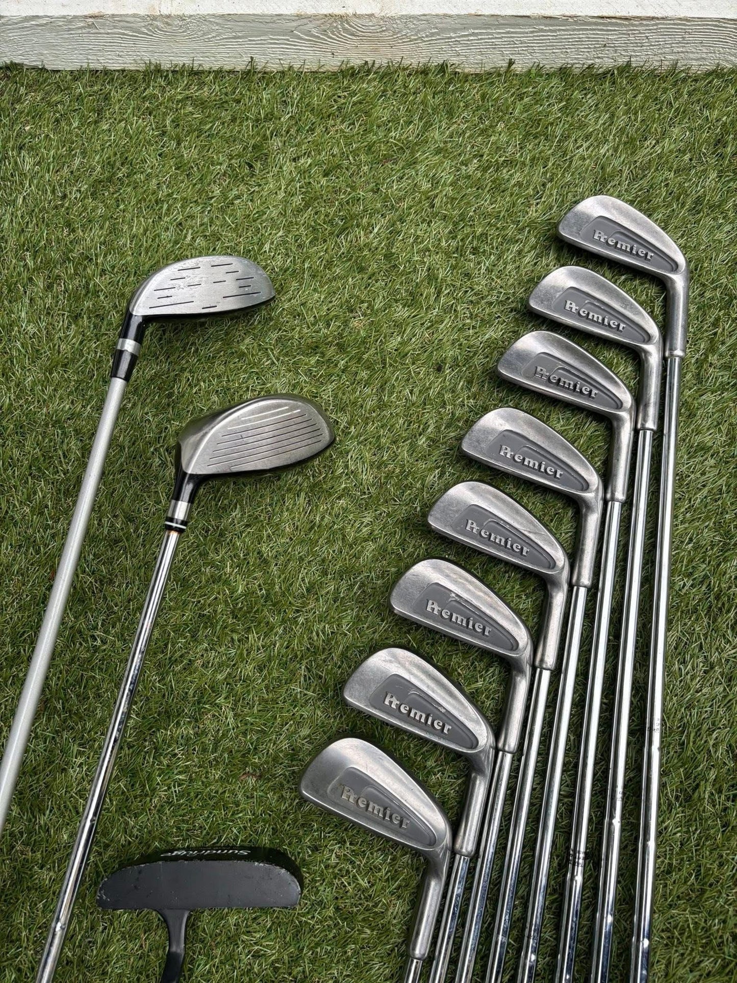 Premier Irons (3–9, SW) + Woods + Putter + Masters Bag – 11 Club Set £104.00
