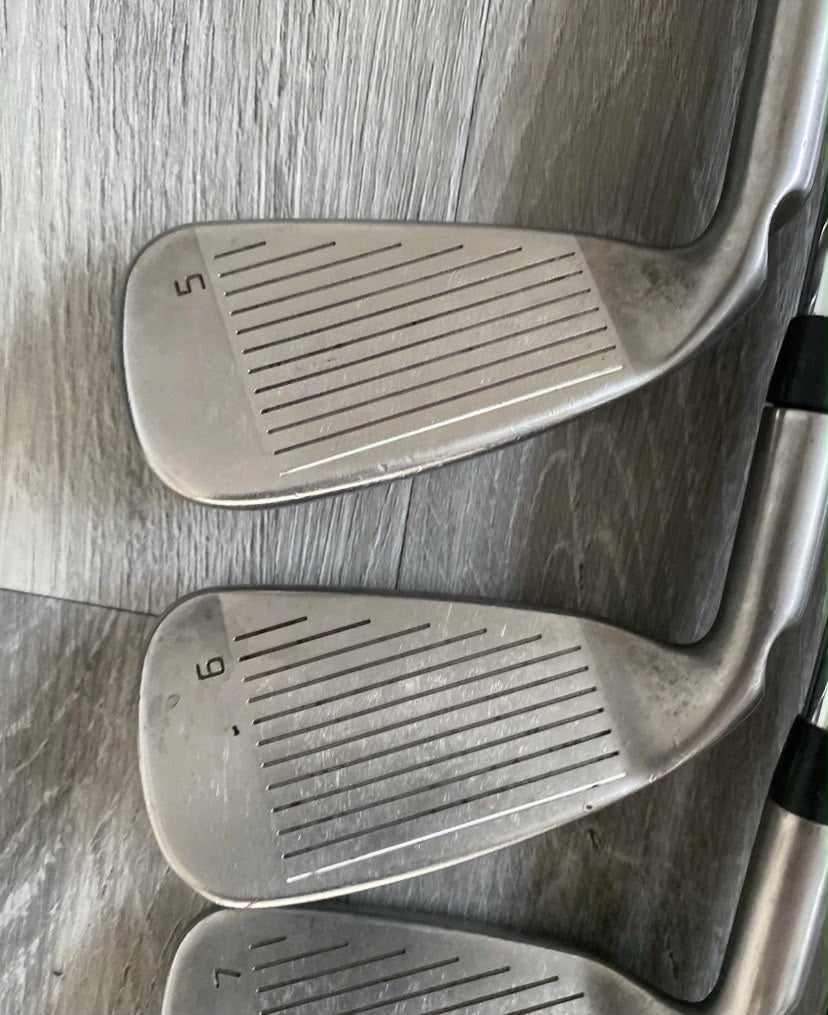 Ping G Max Irons 5-9 in Good Condition
