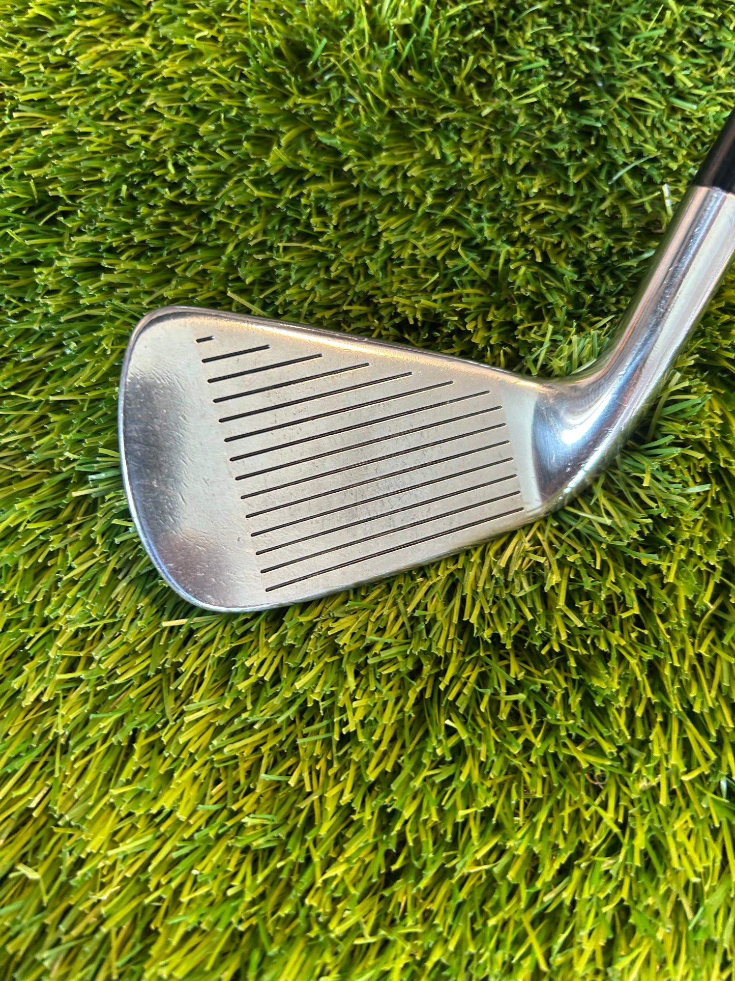 Titleist DCI Iron Set 2-PW+SW Steel Regular Flex Shaft Golf Pride Grip - RH Free P&P