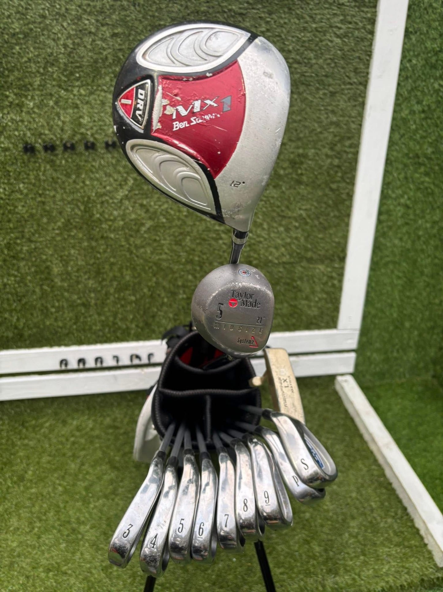 Full Golf Set | Adam RX Graphite Irons + Ben Sayers MX1 Driver + TaylorMade 5 Wood + Memphis LX Putter + Dunlop Stand Bag £120.00