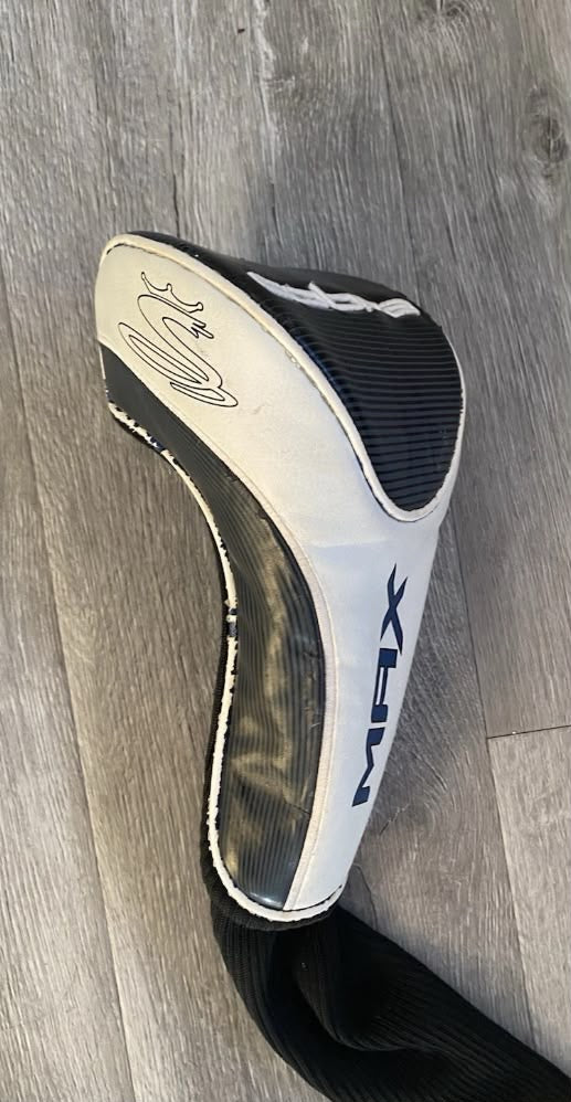 Cobra Max Offset 11.5 degree driver with matching head cover