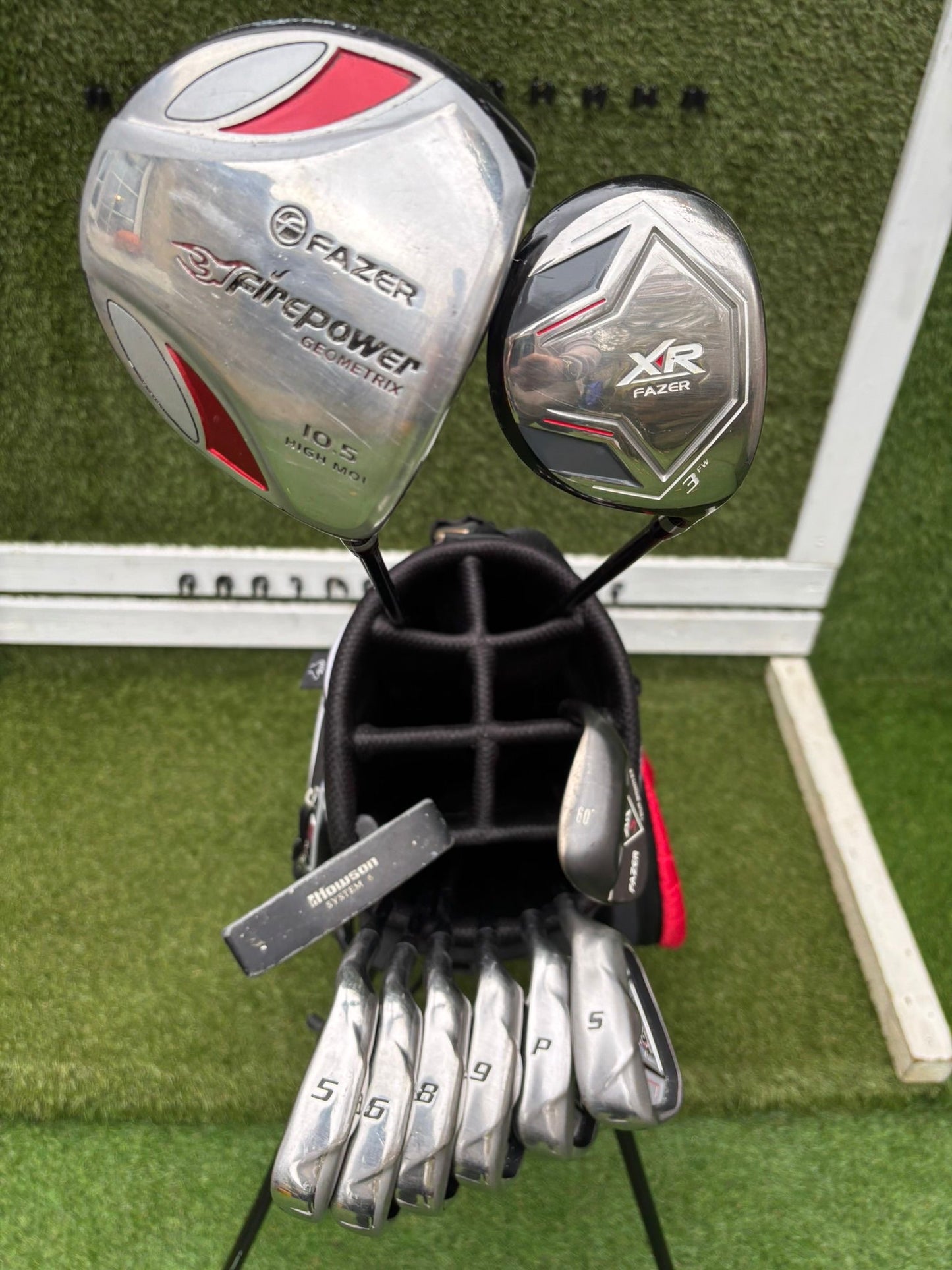 Fazer XR Golf Set – 5, 6, 8, 9, PW + 60° Wedge + Woods + Putter + Bag £164.00 Delivered