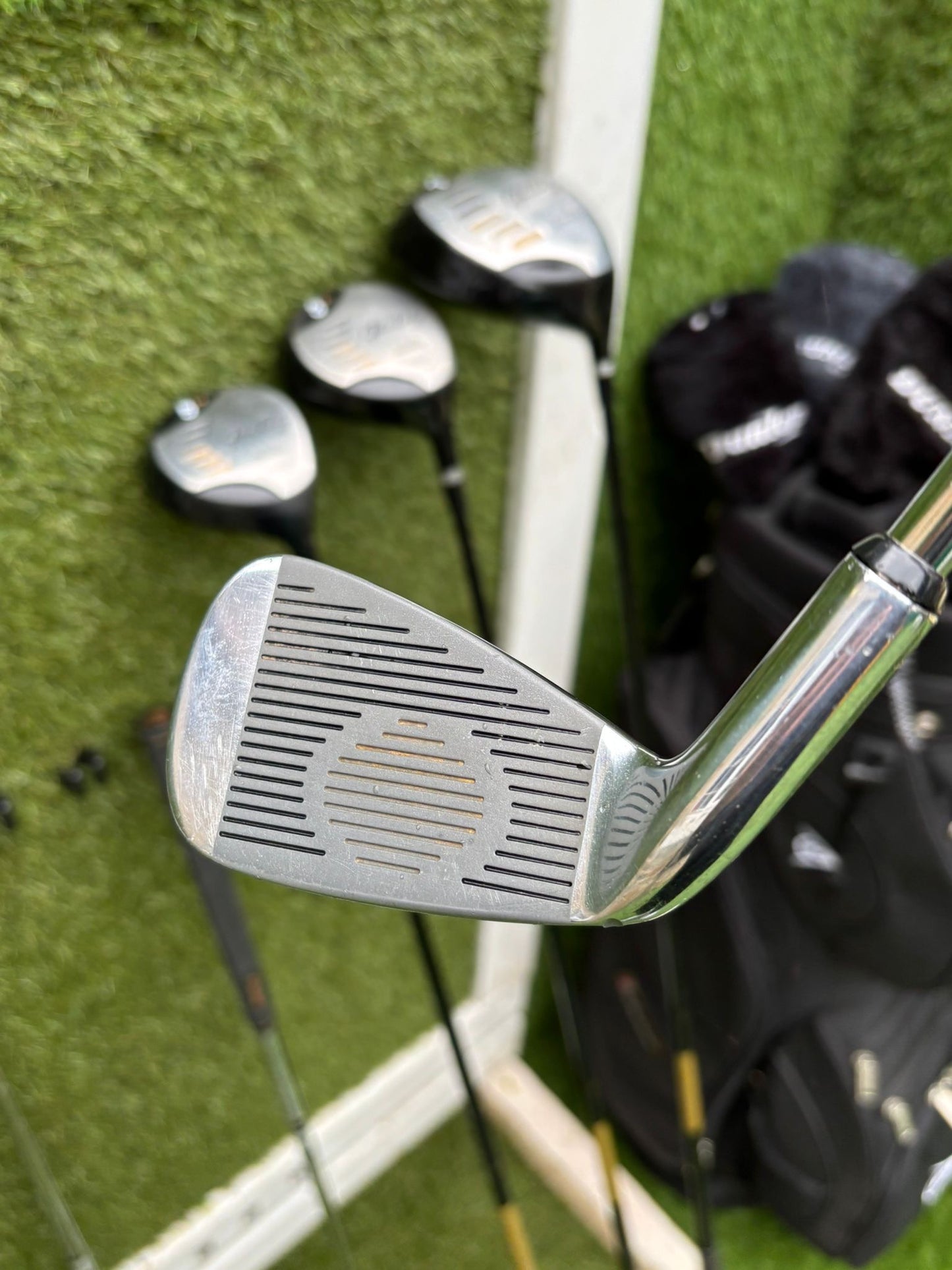 Dunlop John Daly Oversize Full Golf Set (4–SW) + LCG Woods + Bag Free P&P