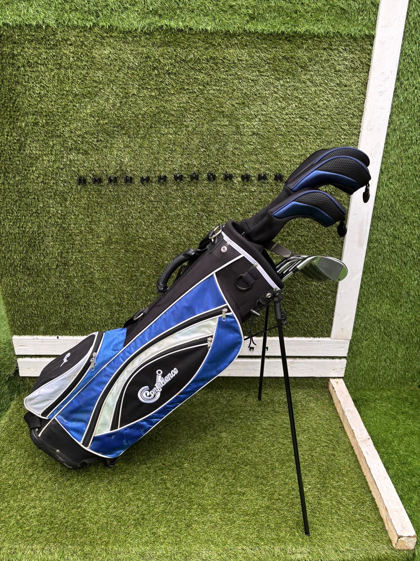 Confidence Complete Golf Set with Stand Bag (10 Clubs) Free Delivery