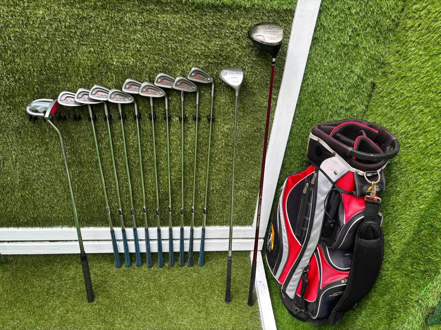 Maple Leaf Competitive Edge Irons + King Cobra Driver, 3 Wood, Zucci Putter & PowaKaddy Bag