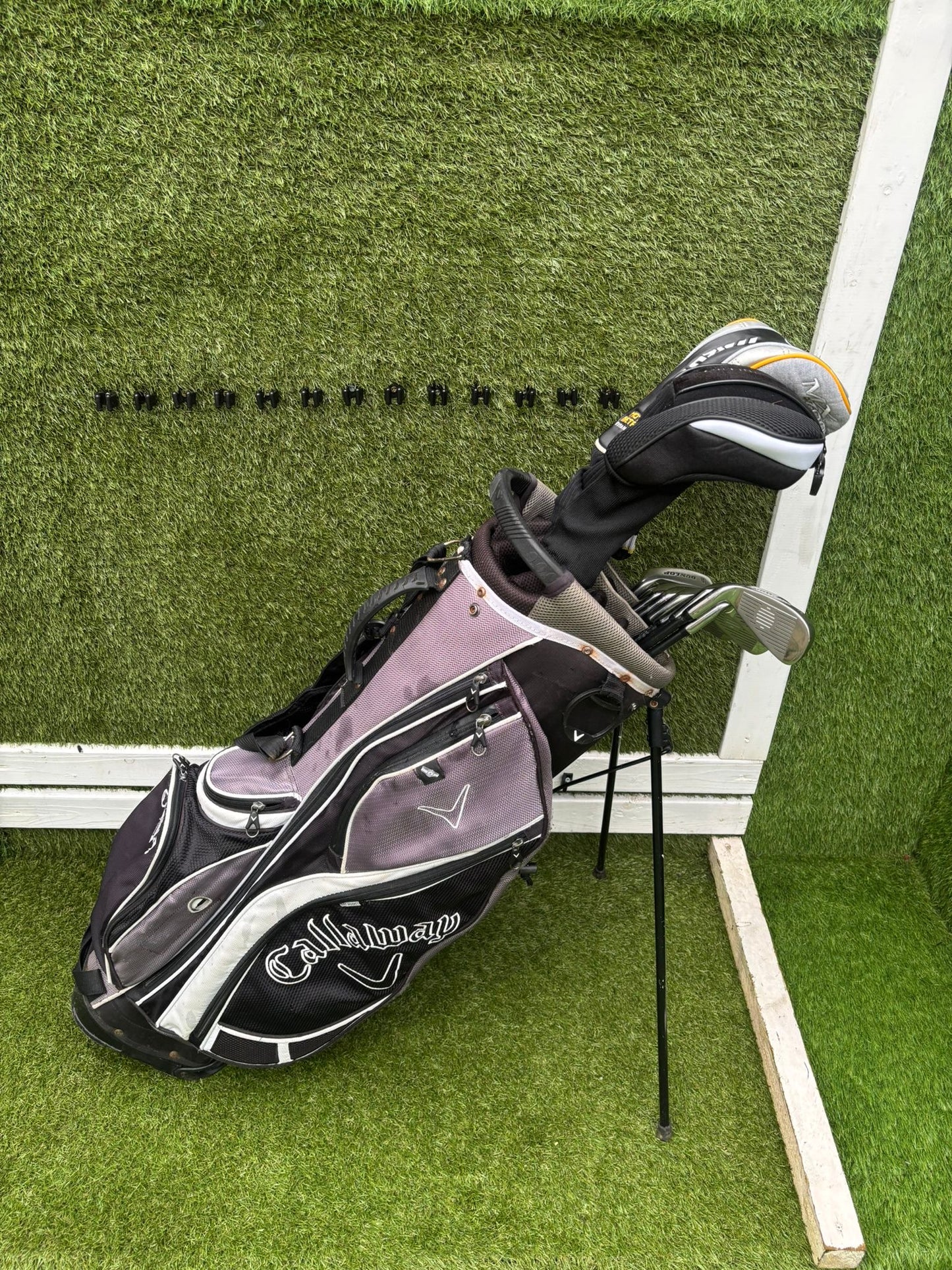 Dunlop MAX Irons + Wilson Deep Red Driver + St Andrews 3 Wood + Inesis Hybrid + Callaway Stand Bag – 13 Clubs