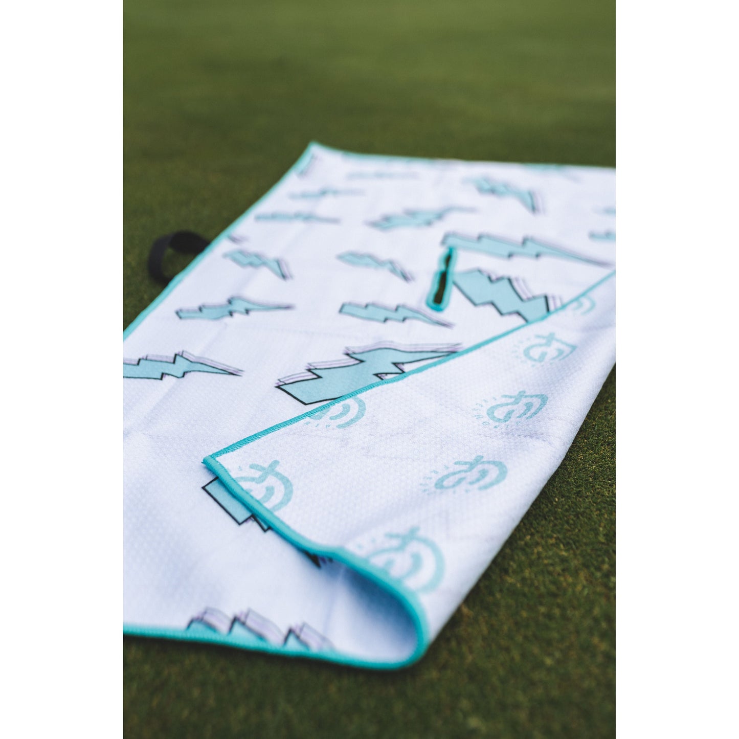 Bolt FreshGrip Towel