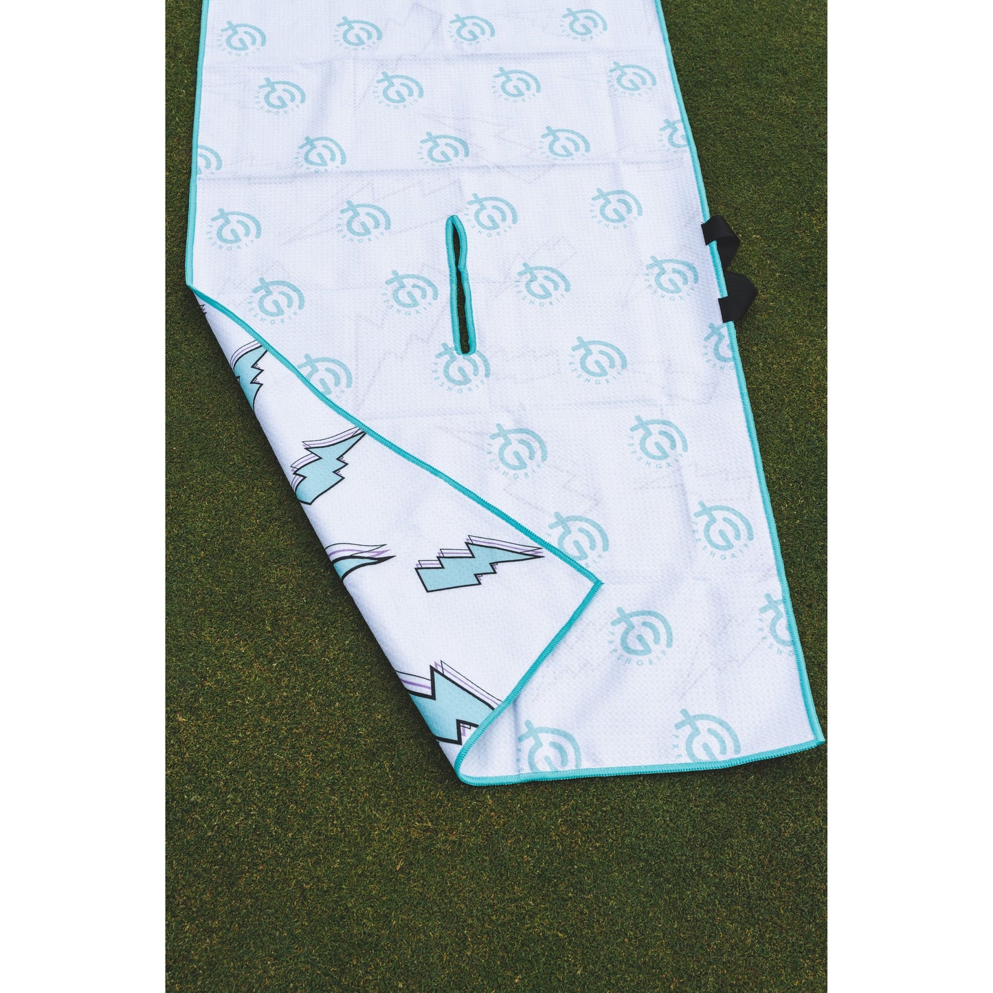 Bolt FreshGrip Towel