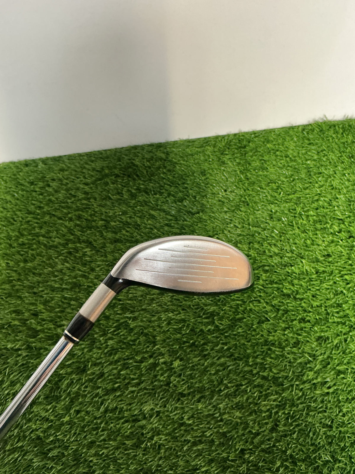 Pre-Owned Mens RH TaylorMade 4 Wood