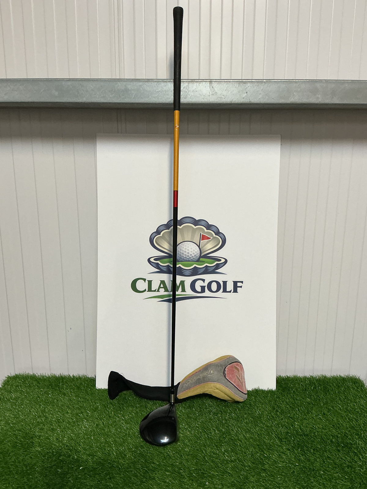 Pre-Owned Mens RH TaylorMade R7 10.5 Degree Driver Stiff Flex