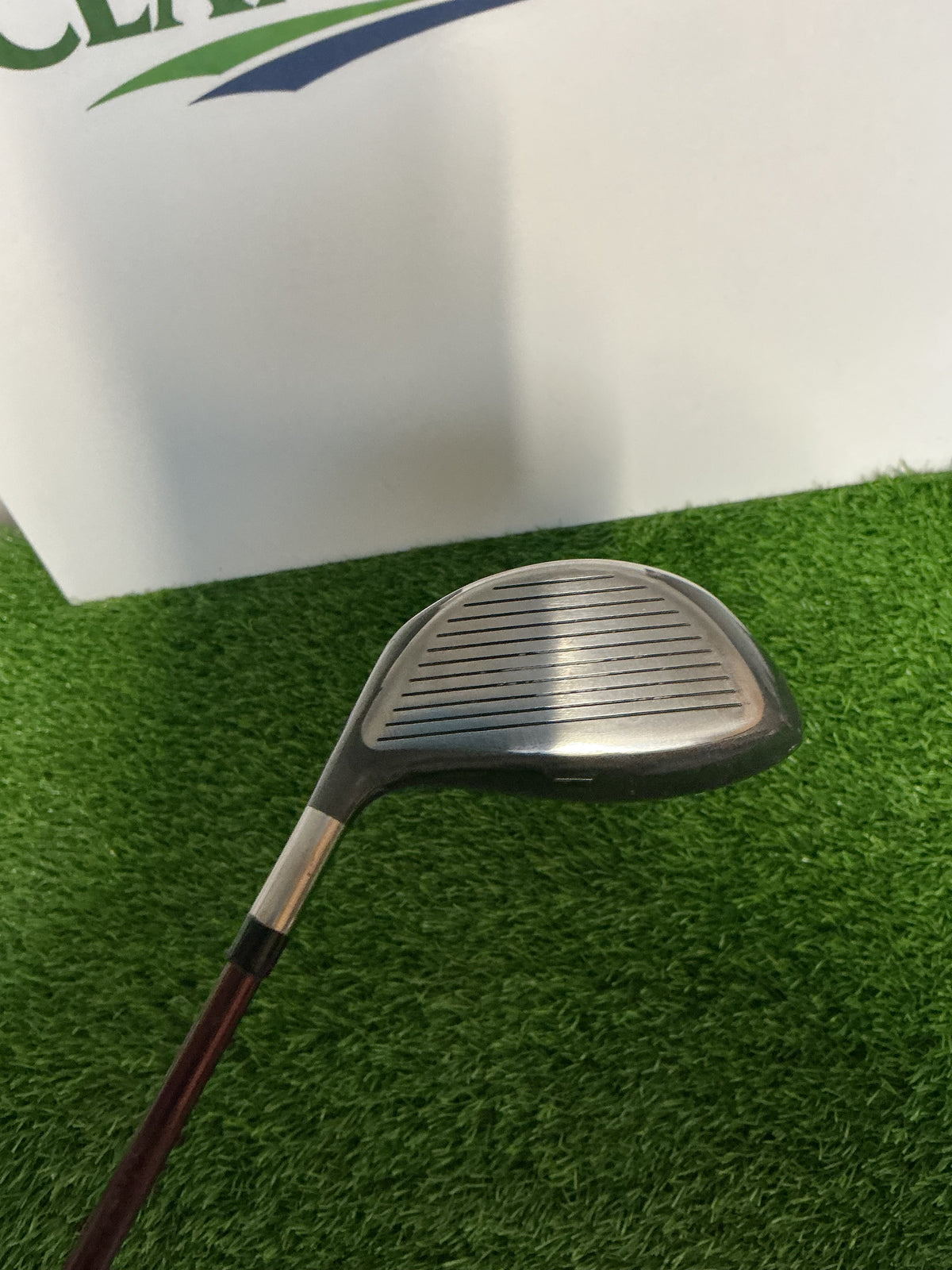 Pre-Owned Mens RH Titleist 10.5 Degree Driver Stiff Flex