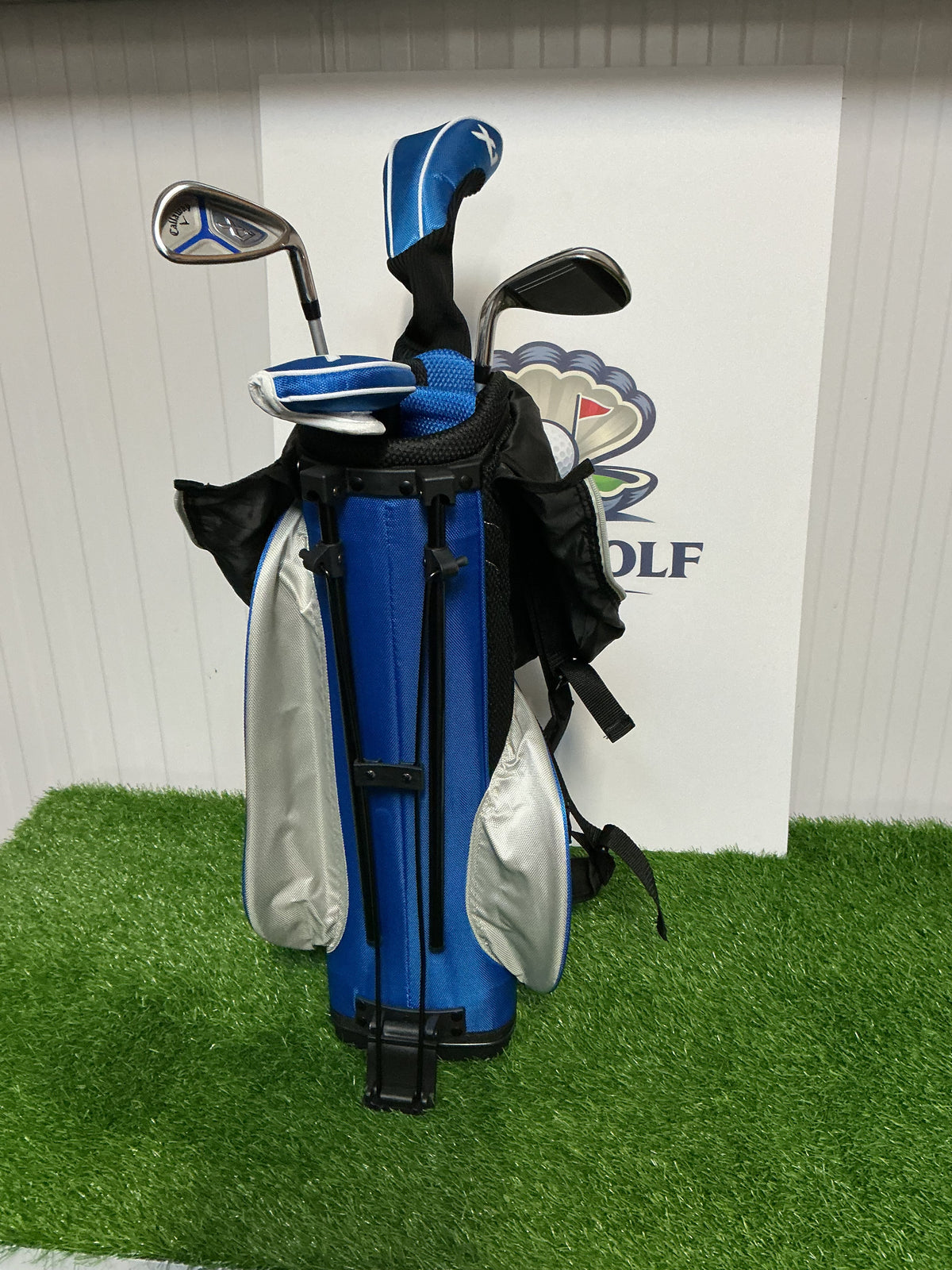 Pre-Owned Junior Callaway Golf Club & Bag Set Ages 4-6 years Almost New