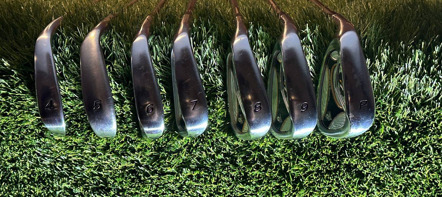 TaylorMade R7 Iron Set 4-PW, Stunning Clubs See Description