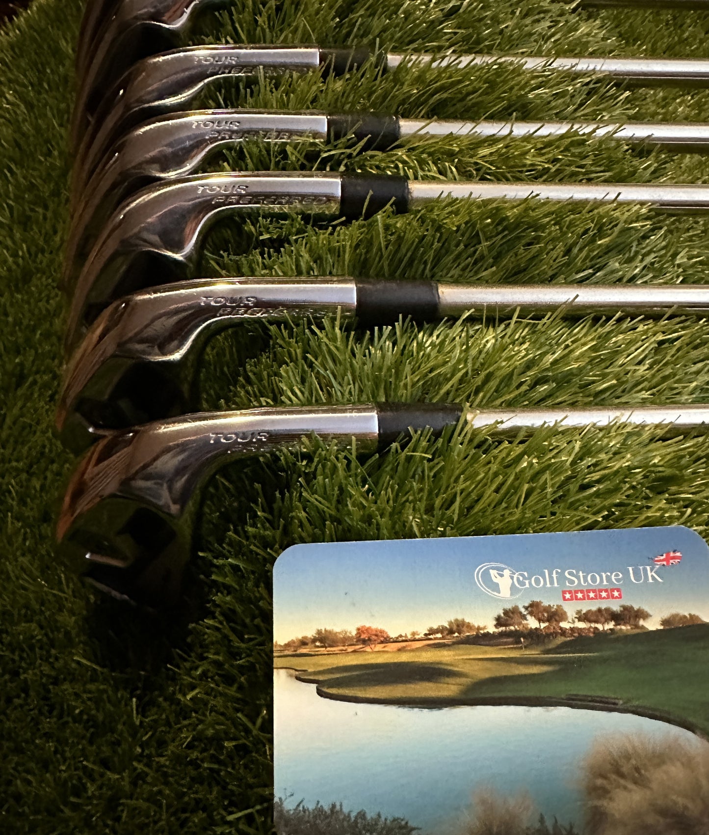 TaylorMade Forged Tour Preferred CB Stunning 4-PW Iron Set