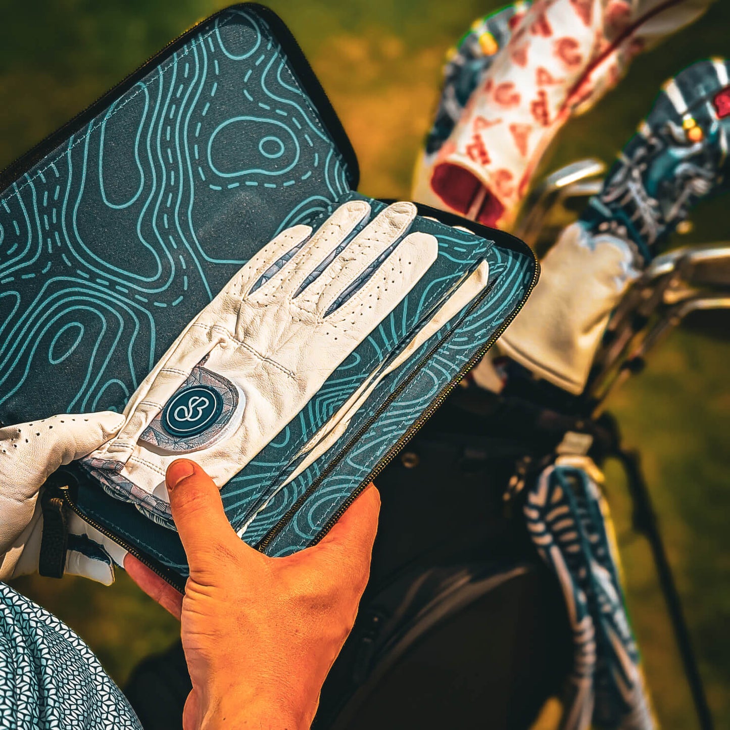 Leather golf glove case