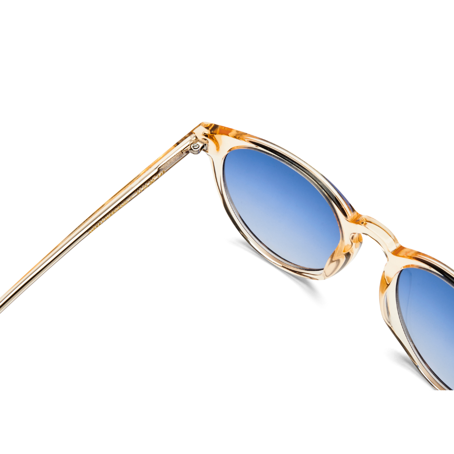NOUVELLES lunettes de soleil DEPP Champagne Blue par Messy Weekend UK