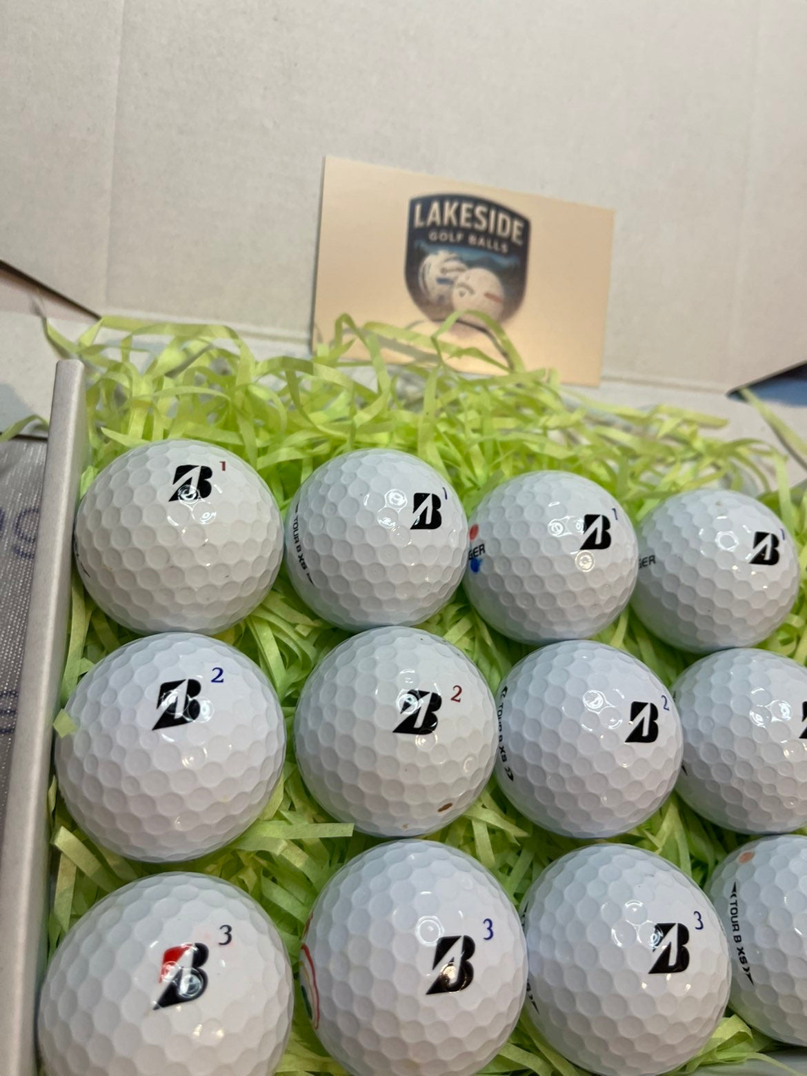 12 Bridgestone Tour B X/XS