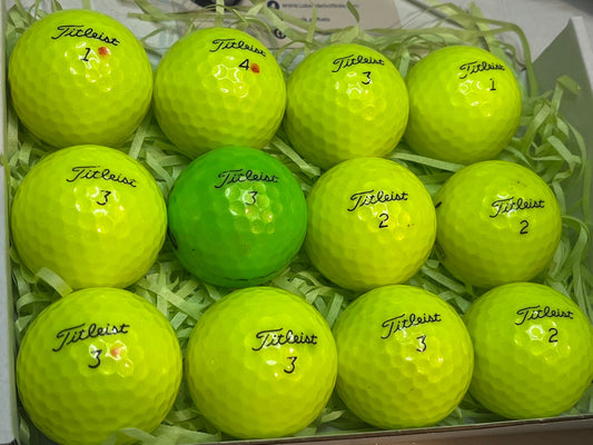 12 Titleist Tour Soft Optic