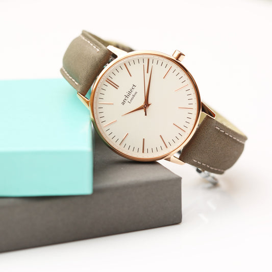 Ladies Architēct Blanc - Handwriting Engraving + Light Grey Strap