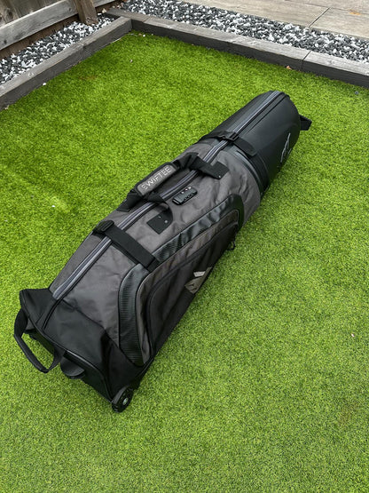 SWIFTEE Premium Golf Travel Bag with Hard Case Top & TSA Lock – 1680D Oxford, Oversized Wheels, Lightweight Airline Carrier for Maximum Club Protection