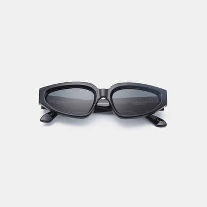 A.KJÆRBEDE ELLA Oval Cat-Eye Sunglasses l Black