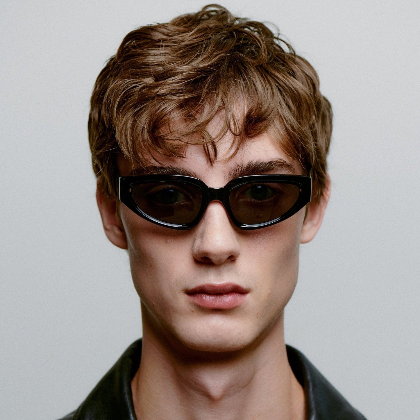 A.KJÆRBEDE ELLA Oval Cat-Eye Sunglasses l Black
